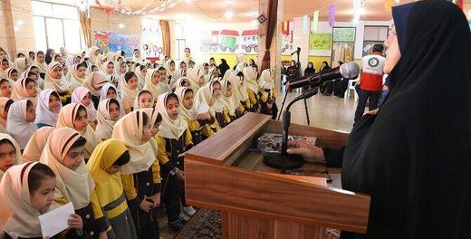 دانش‌آموزان در سال چند روز به مدرسه می‌روند؟
