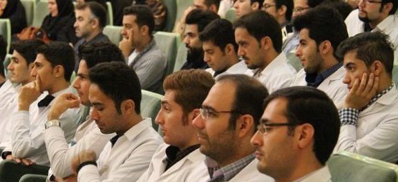 عدم افزایش ظرفیت پذیرش دانشجوی علوم پزشکی