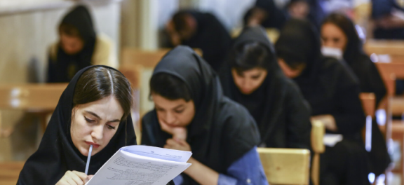 امیدوارم کنکور را درموعد مقرر برگزارکنیم