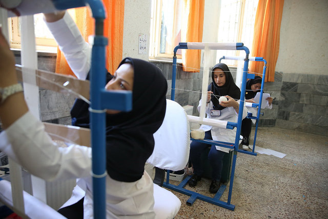 نحوه جبران عقب ماندگی دروس عملی هنرستانیها